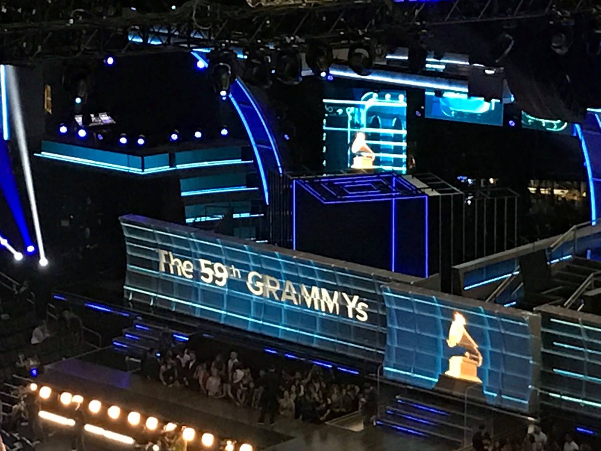 KeithBandMusic's tweet photo. Grammy Night was amazing! If you haven't heard our new single, take a listen below!
https://t.co/EEdEgzXQ41
#KeithBand #TropicalTherapy https://t.co/D2iOiqx97v