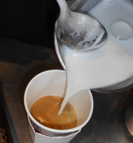 What time is it? Latte time!

#yum #latte #coffeebreak