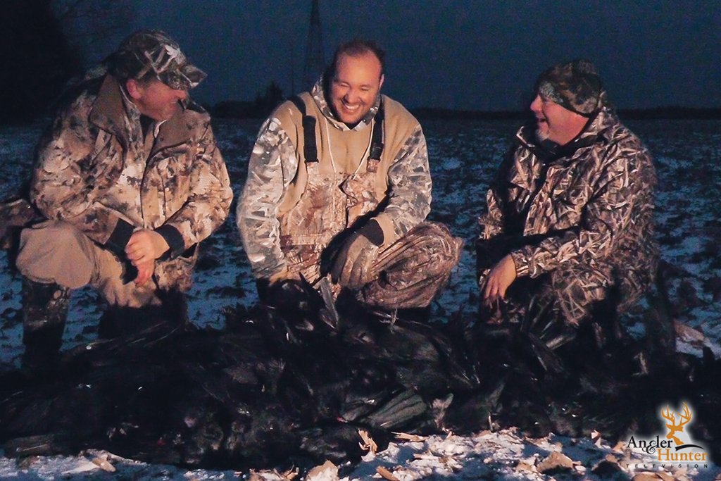AnglerHunterTV's tweet image. This weekend Mike travels to SW Ontario to see first-hand the massive crow migration &amp;amp; the damage they can cause - ahtv.com/stations/