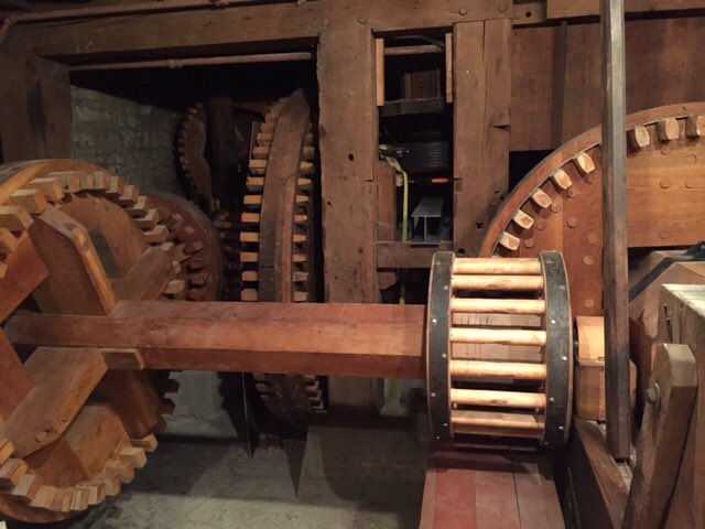 GraueMillMuseum's tweet photo. 1800's runaway slaves used to hide in the back of this cold, dark basement. Learn more at our Underground Railroad exhibit opening April 18. https://t.co/taqmvJ9v65