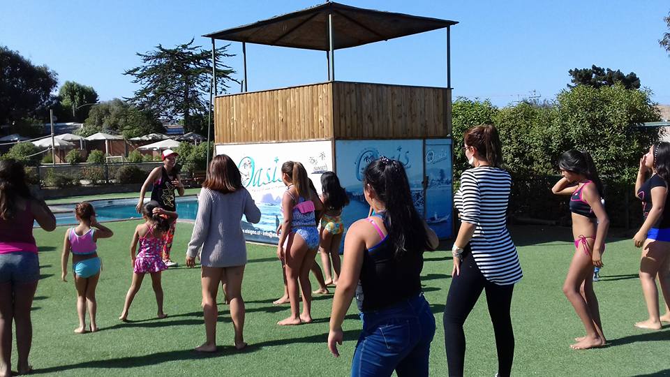 SenameCoquimbo's tweet photo. Las niñas y jóvenes de la residencia Laura Vicuña de #LosVilos disfrutaron de una tarde de zumba y piscina, gracias a la OPD de la comuna https://t.co/FvG9N2yL9U