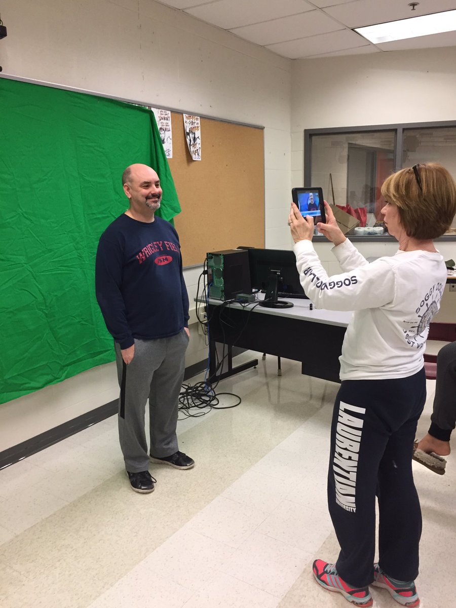 HMBSSBlizzards's tweet image. teachers focused on creativity &amp;amp; innovation for the modern learner #PDlearning #technology @PeelSchools @chawlascience @ChrisHillinPeel