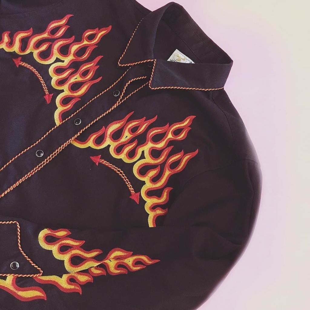 peekaboovintage's tweet photo. #flamingfridays coming soon to @topshop Oxford Circus π₯π #peekaboo #vintage #topshop #oxfoβ¦ https://t.co/sXqKcxO8uS https://t.co/7gsG6HDJmo