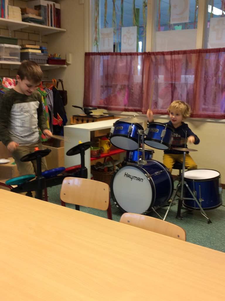 Lindekring's tweet image. "Jenaplanschool Lindekring, daar zit muziek in!" ;-)