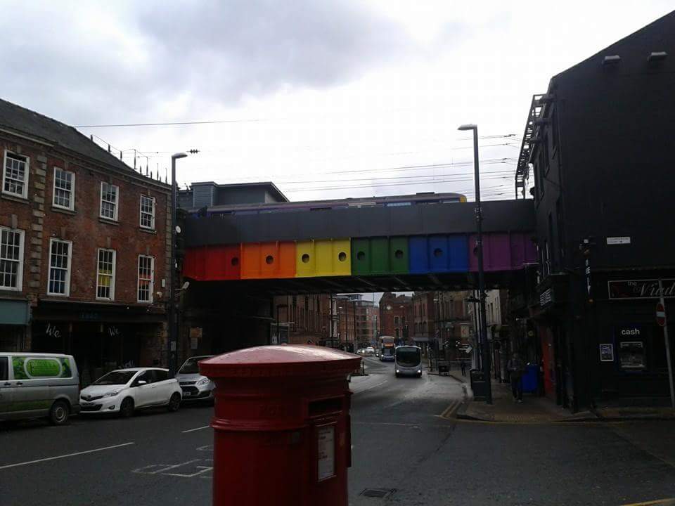 phdev85's tweet photo. This bridge is amazing to look at so good I had to see it. #Brilliant work  #LeedsFreedomBridge #Leeds #Yorkshire #LGBT #Gay 🌈👬👭 https://t.co/BXYcyapz3j