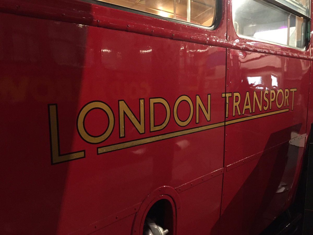 London_CVB's tweet photo. Fantastic #ltmlate @ltmuseum - iconic transport showcasing London's excellent connectivity! https://t.co/X6OTJv4Iw8