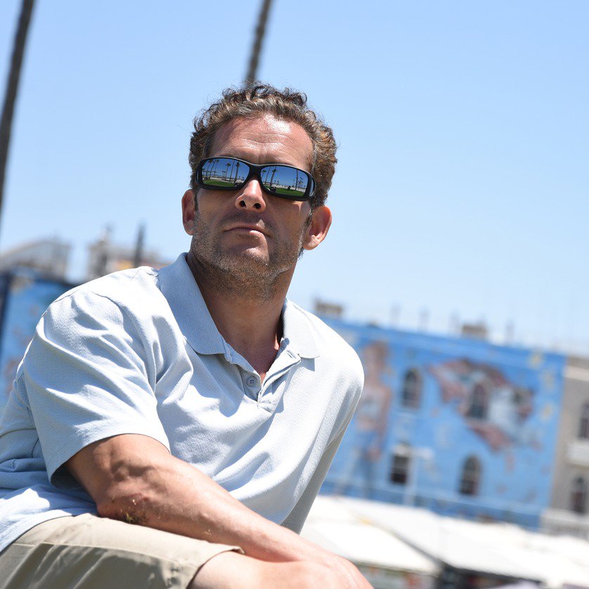 RT for a chance to win a pair of Cocoons fitover sunglasses! #noglare #polarlenses