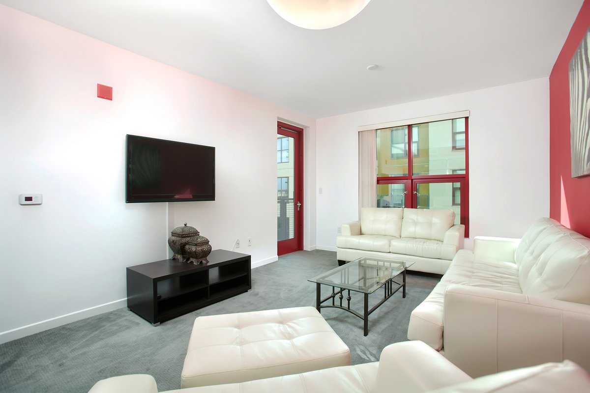 SeanMayer's tweet image. Come take a look at our newly remodeled condo for sale in the heart of #EastVillage in #Downtown #SanDiego 
ow.ly/9t8I3095hgM