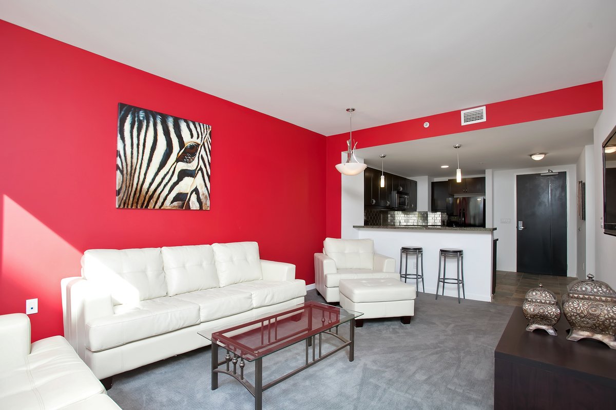 SeanMayer's tweet image. Come take a look at our newly remodeled condo for sale in the heart of #EastVillage in #Downtown #SanDiego 
ow.ly/9t8I3095hgM
