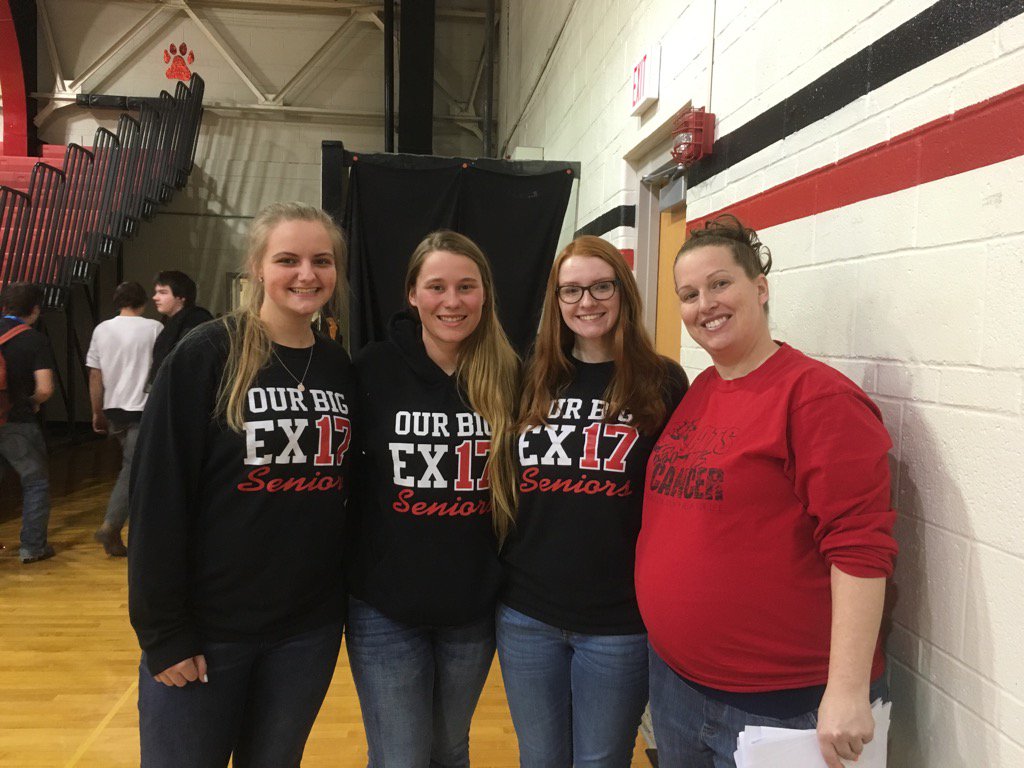 S/o to Mrs. Miller &amp; <a href="/PCHSCatDen/">PCHS Pep Club</a> for planning a great Pep Rally! @csimms33 was a wonderful emcee 🐾