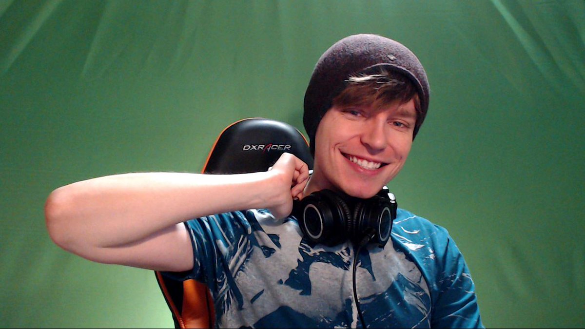 DLXplays's tweet photo. 12 HR #Stream is live! Here we go! https://t.co/ukoVZDYKh3 #twitch #overwatch #teamfortress2 #RE7 #SupportSmallStreamers @TwitchRetweetsU https://t.co/V4IUX8dXjE