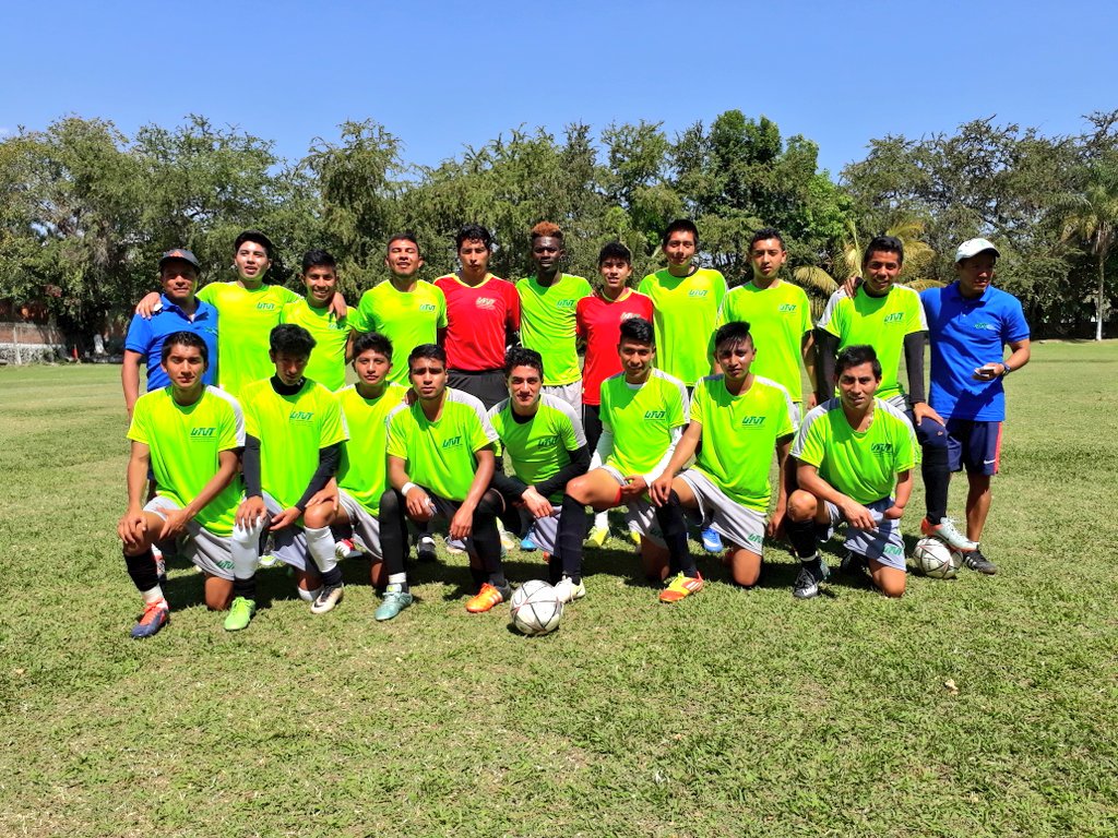 utezoficial's tweet photo. Comienzan las acciones de fútbol asociación varonil entre la @UTVToluca y la @UTsemTejupilco #ERDyCUT Morelos 2017 en el campo guerrero https://t.co/IegQ7qM3Wi