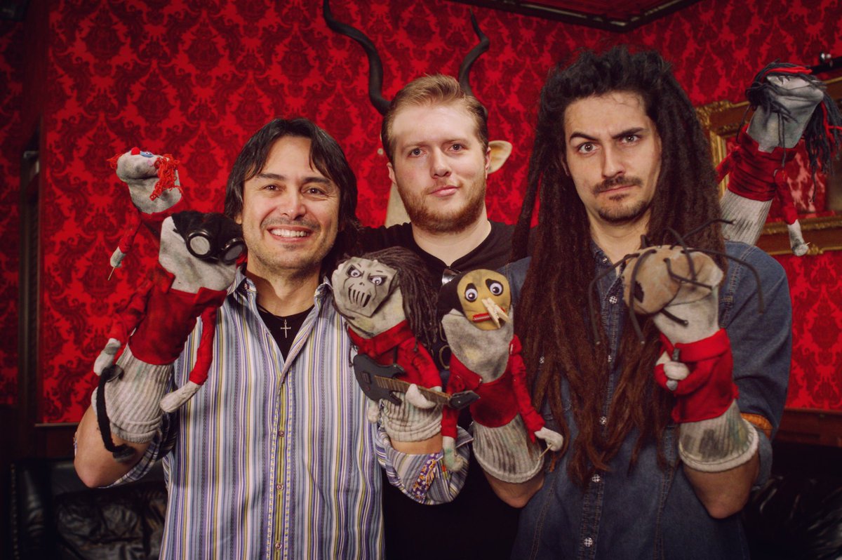 SockParody's tweet photo. What is a sock without its crew?? #socknot #scrubadub #crewsock https://t.co/71SbTm4UH6
