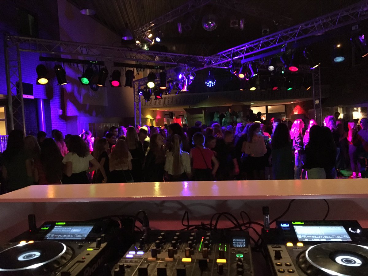 Brugklasfeest op Oosterlicht Vianen in volle gang! #party