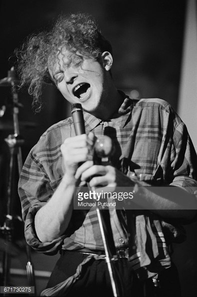 Happy Birthday to Mick Hucknall of !!! 