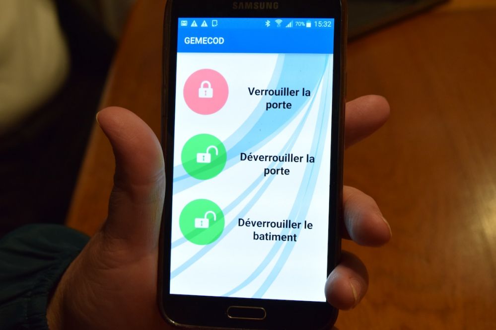 Nous innovons avec notre #serrureconnectée et <a href="/TRACESNEWS/">TRACES ECRITES NEWS</a> nous aide à le faire savoir! goo.gl/dawrS2 Merci! #IKILOCK #smartlock