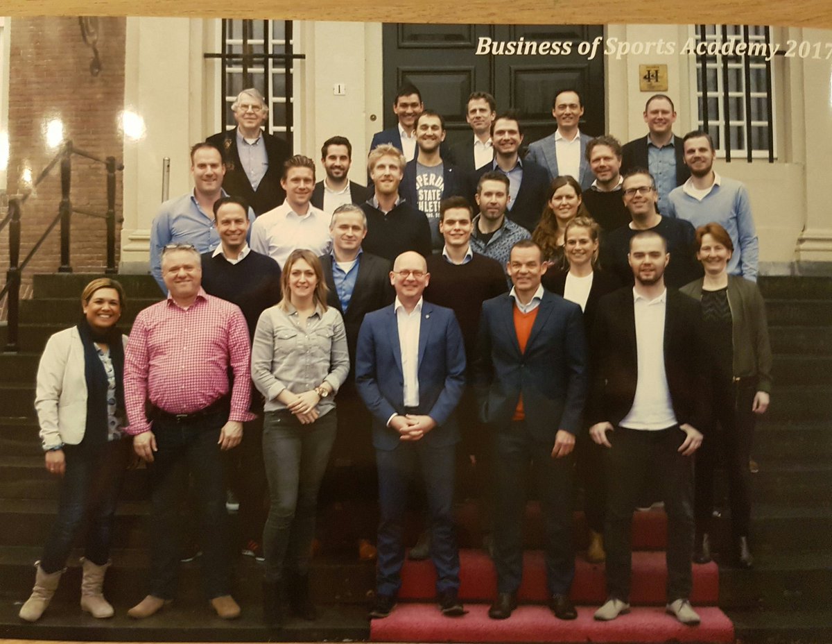 "Dit is een goed stel hoor....!" #BOSA Digitale strategieën en nieuwe verdienmodellen voor sportorganisaties: de klas van 2017