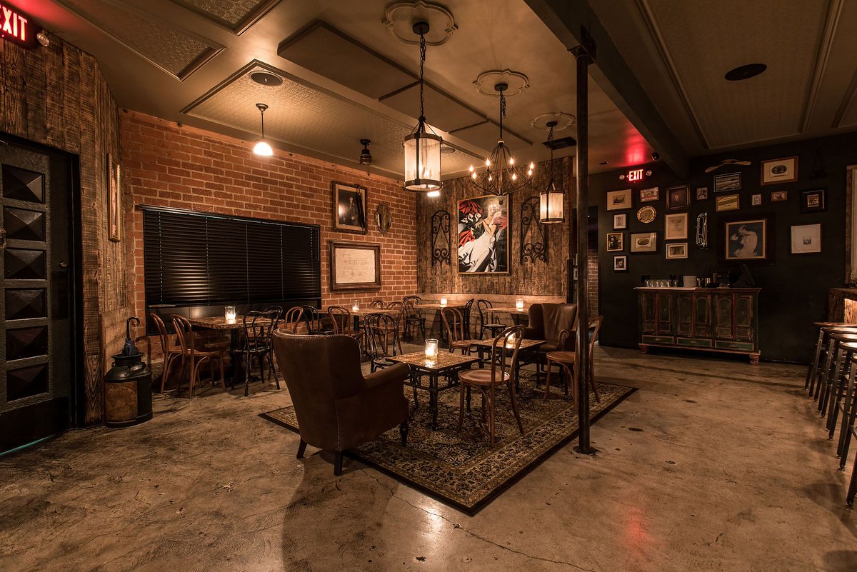 eaterla's tweet photo. The Corner Door’s major revamp feels like an old traveler’s den in Culver City https://t.co/OyAQGBdvhE https://t.co/kf7Zpa8lBG