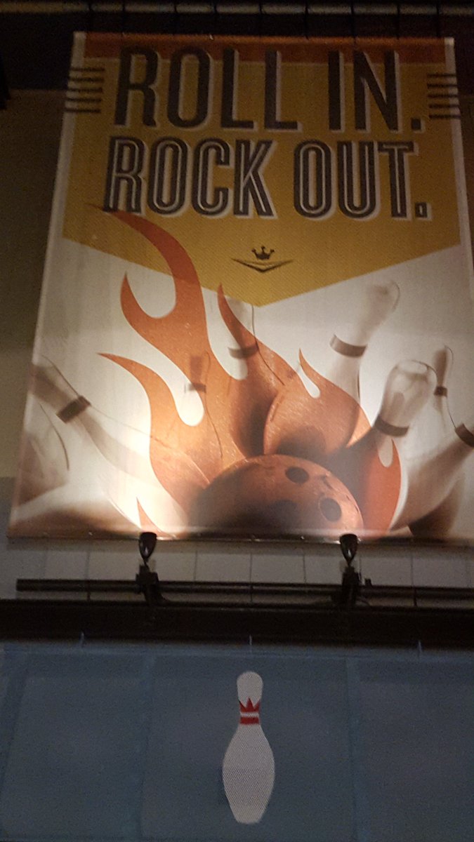 ptrsnprodj's tweet image. Guess who's back? Back again? It's #PetersonProDJ #PPDJS at #Sparetime01060 Join us this #Weekend for #SparetimeAfterDark #BowlDJ #BestMC