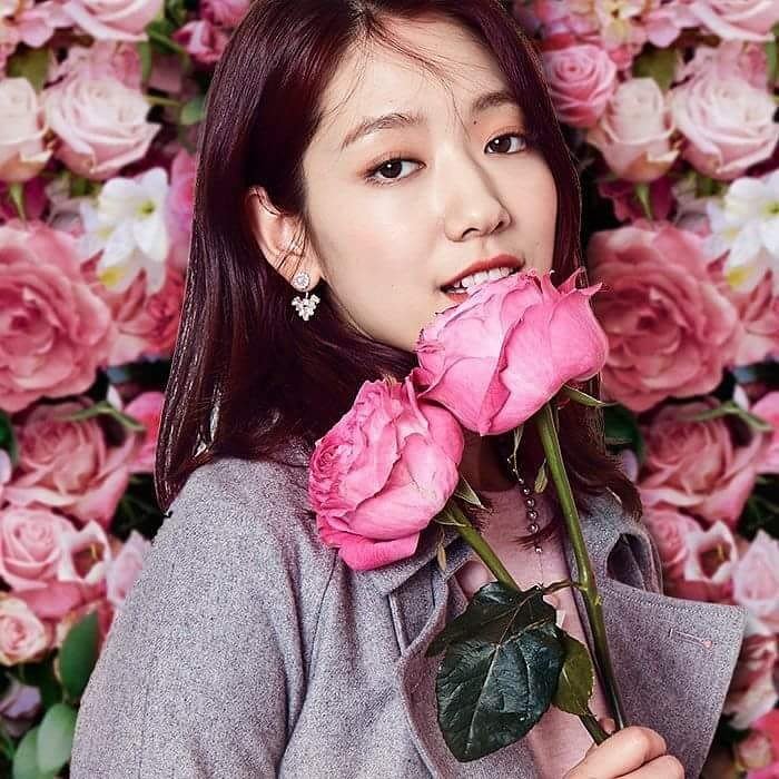 Happy birthday park shinhye Saranghae  