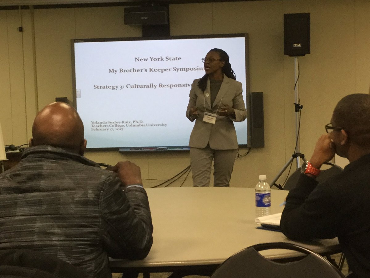 PaulForbesNYC's tweet photo. "If you can see the humanity in people, it will be easier to connect with them." Yolanda Sealey-Ruiz 👏🏿 re: Culturally Responsive Education https://t.co/IpUqOi6TIw