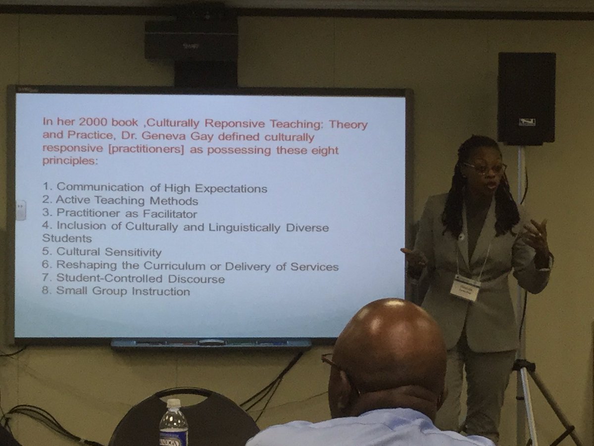 PaulForbesNYC's tweet photo. "If you can see the humanity in people, it will be easier to connect with them." Yolanda Sealey-Ruiz 👏🏿 re: Culturally Responsive Education https://t.co/IpUqOi6TIw