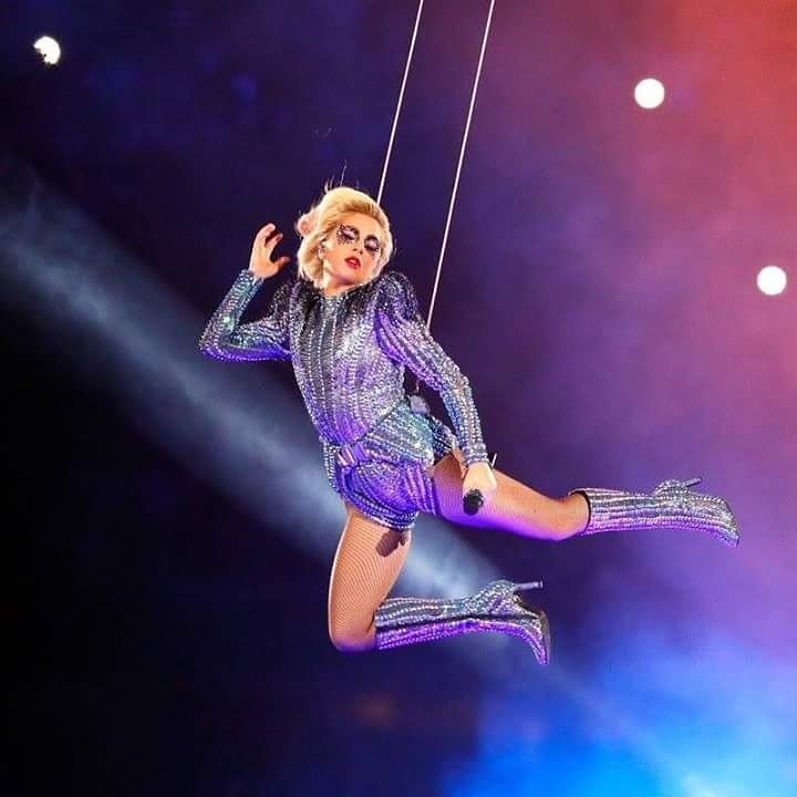 InfoGagaPy's tweet image. La NFL confirma que el halftime show de Lady Gaga es el más visto en toda la historia del Super Bowl. 👑 ¡Felicidades @ladygaga! 🎉