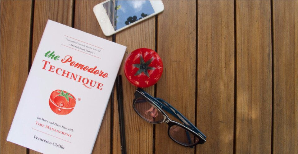 SohaAlterkait's tweet image. لمحبي الانجاز .. ادارة الوقت بتكنيك بومودورو 🍅
#يتبع 
#Phd_tips 
#PomodoroTech