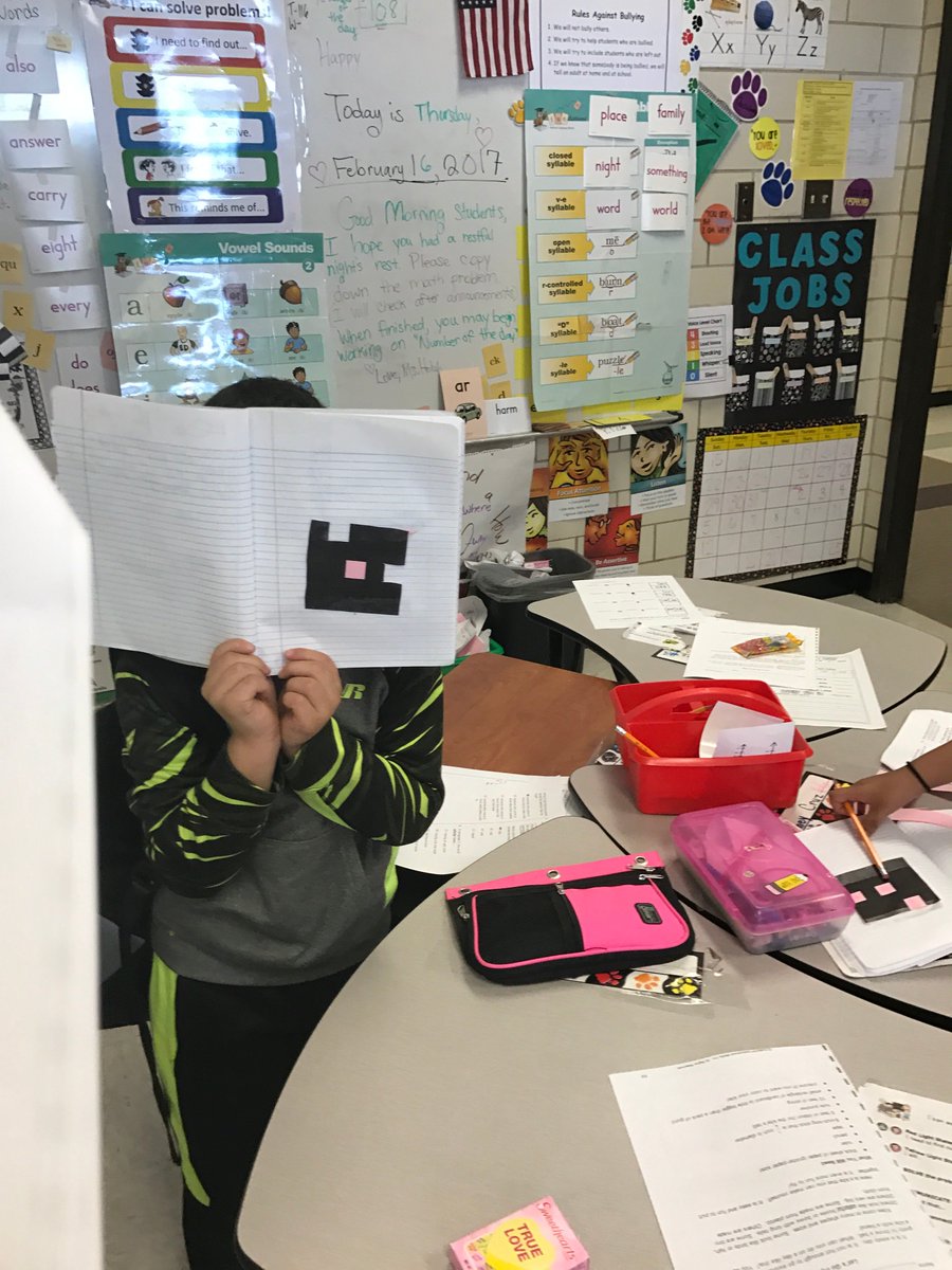 CrystalHolub's tweet photo. @Elgin_Academics @ElginSupt 

#ElginLearns  #ElginLevelUp   Plickers! https://t.co/2wsJjB6LCv