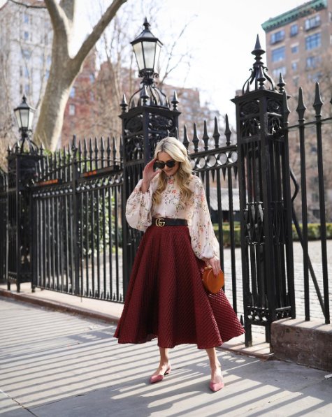 Twirling into the weekend like <a href="/BlairEadieBEE/">かえで＠ドル円トレーダー🌸 @ms2_kaed</a> of Atlantic-Pacific in the RHEA slingback flats in Turkish Rose suede #FashionFriday