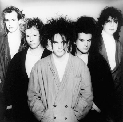 RNRSquad's tweet image. 5. The Smiths vs The Cure.