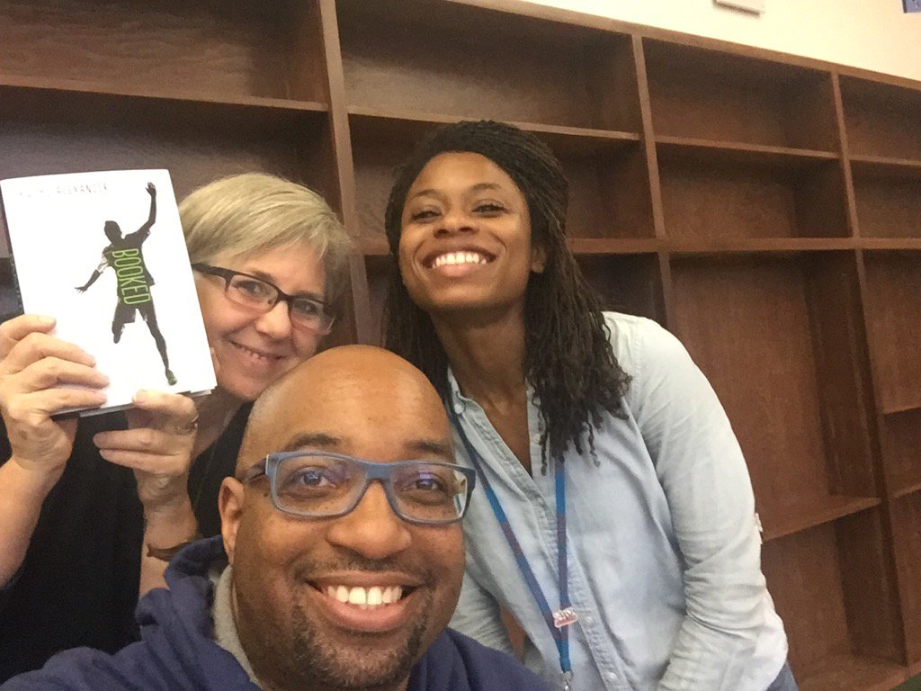 AmyCheney5's tweet photo. Kwame Alexander where it counts! East Oakland! #ousdlibraries https://t.co/lZs301d566