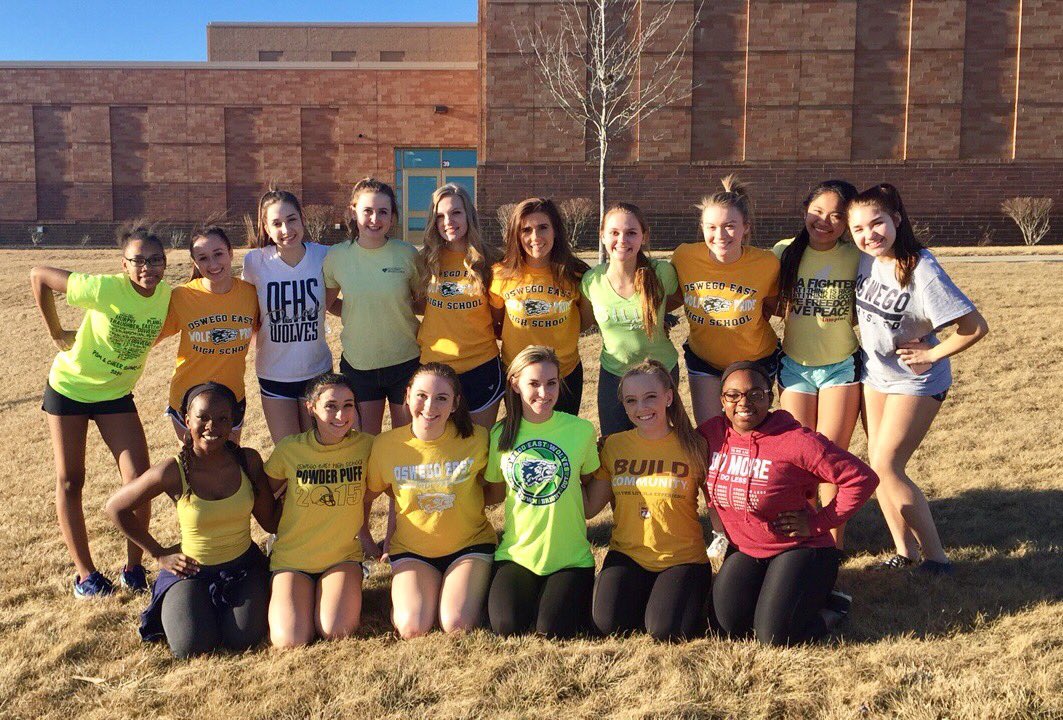 Last practice of the season 😢 can't wait to celebrate our #seniors at #seniornight Tuesday!