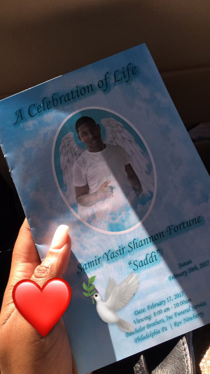 1snayai's tweet photo. Fuck the other Side!📍 I love you bestfriend #Restupgang🕊😘 #Sabo world🌍nigga https://t.co/a3aT9uIwfp