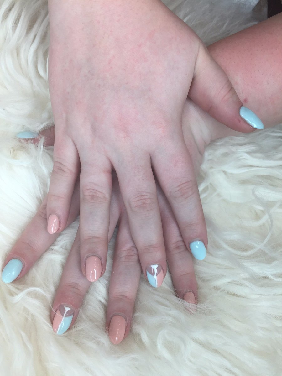 prepvan1's tweet image. Check out how to do this DIY nail art! Up on the Prép blog this weekend... stay tuned!