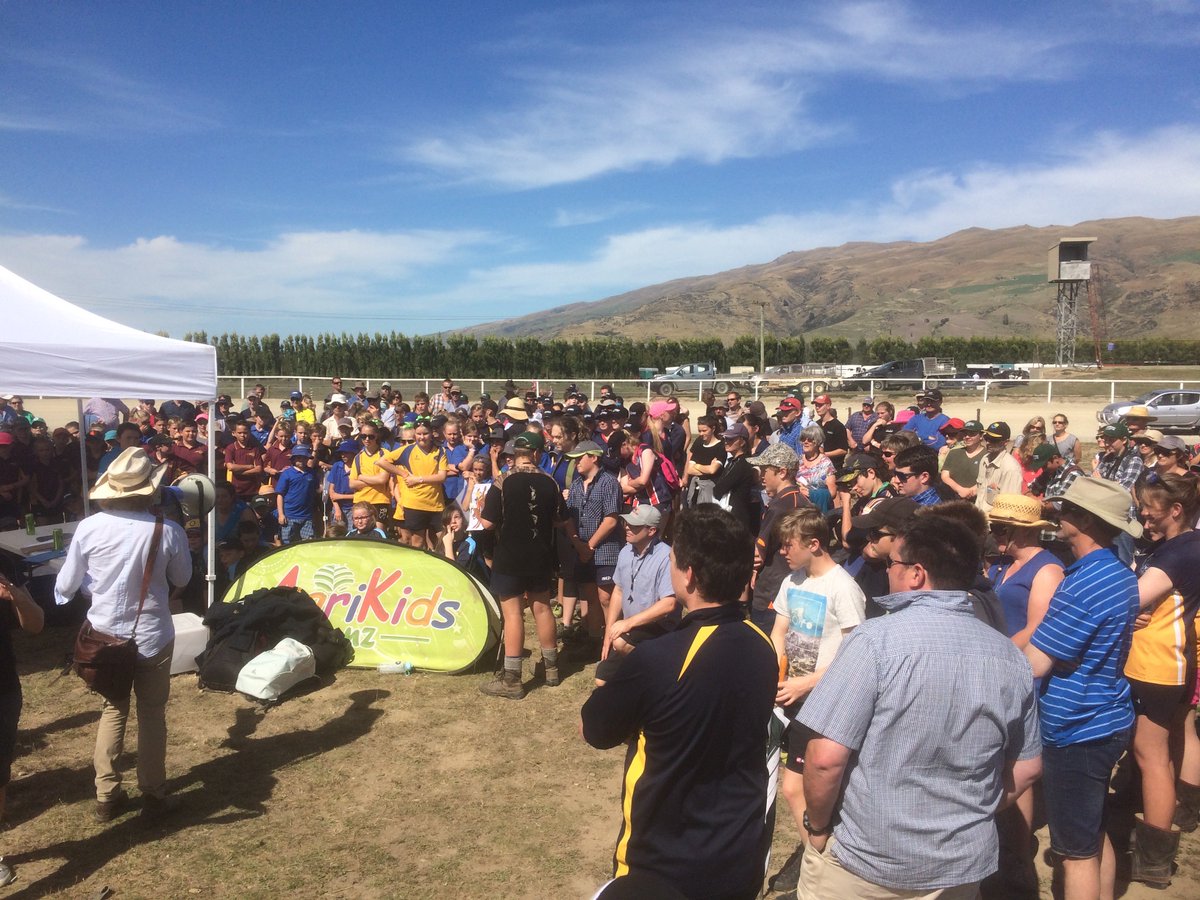 jasontebrake's tweet photo. Anticipation builds as the top teams are announced in the Agrikids regional contest. Who will head through to the race off https://t.co/GUESzxNCZb