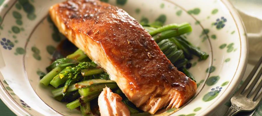 FerrignoFIT's tweet photo. Eating good should taste just as good. Try this Baked honey ginger salmon today! #FerrignoFIT #FerrignoFITbox https://t.co/z2BpPAlosJ https://t.co/pcoCots4yf