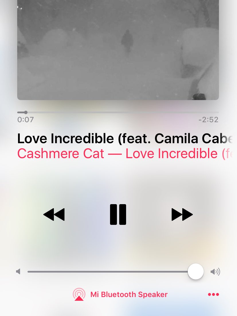 logan_stan_'s tweet photo. Baby!!
The word proud is so underestimated rn ❤😭🤙🏼
#BuyLoveIncredibleOniTunes @camilacabello97 
You amaze me always🤓 https://t.co/vpqXaeqduZ