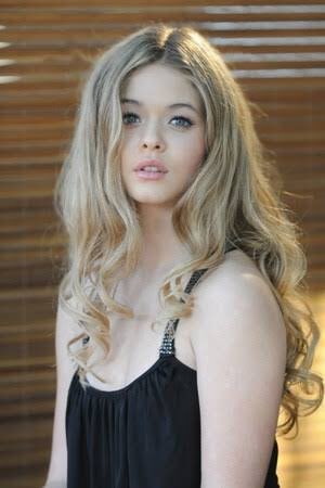 \"É a imortalidade minhas queridas\"
Happy Bday Sasha Pieterse 