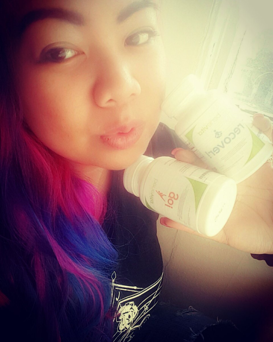 Vee_Solis's tweet photo. #Day61 New #Benevita #Go &amp; #Recover Capsules!!! Awww Yeyah!! #Last30Days #90DayChallenge 💪 #LetsDoThis! 😉 @benevitaEU @jodiesMadness 💚 https://t.co/AFJ4K051Os
