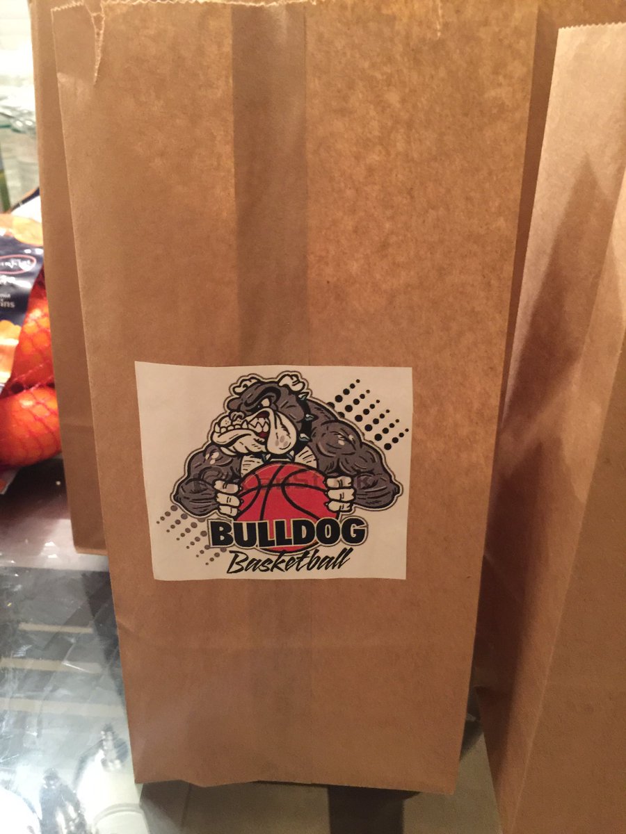 andrea_polancan's tweet image. Ready for more playoffs! 💙🐾🐶Go Bulldogs!! #snackprep @oms_bulldogs @GTEKinder_MsG @zachprice19