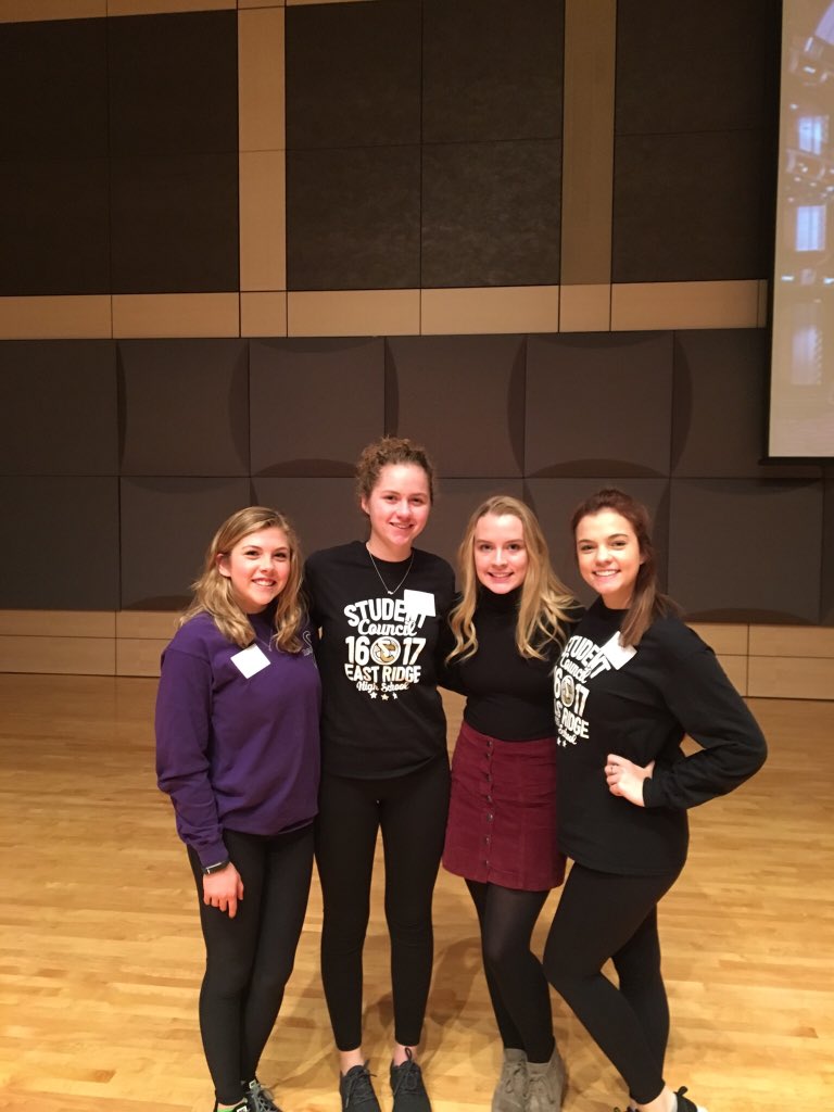 ERHS_students's tweet photo. Congrats to Amber on her election to the 2017-18 capdiv exec board 👊🏼 https://t.co/otJn8cCgia