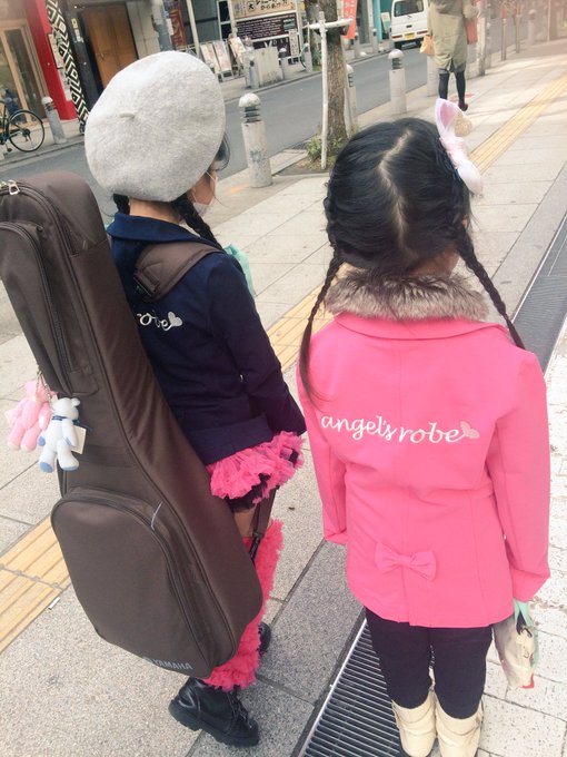 八束さくらのTwitter画像28