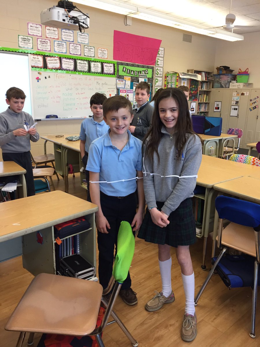Sjacrusaders5's tweet photo. 5th grade -- can you fit inside 1 index card #stem #sjacrusaders https://t.co/gjGS0ML6LR