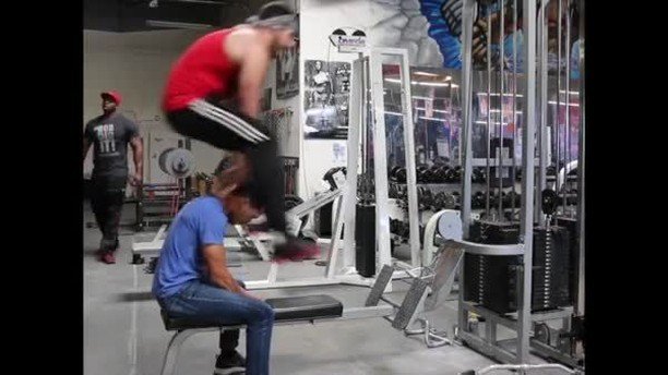sweetgymstuff's tweet photo. Texting on the machine for 20 minutes. You deserve it.
.
.
.
.
.
.
#sweetgymstuff #gym #fi… https://t.co/SbesLjTfgl https://t.co/4aTccnLa4L