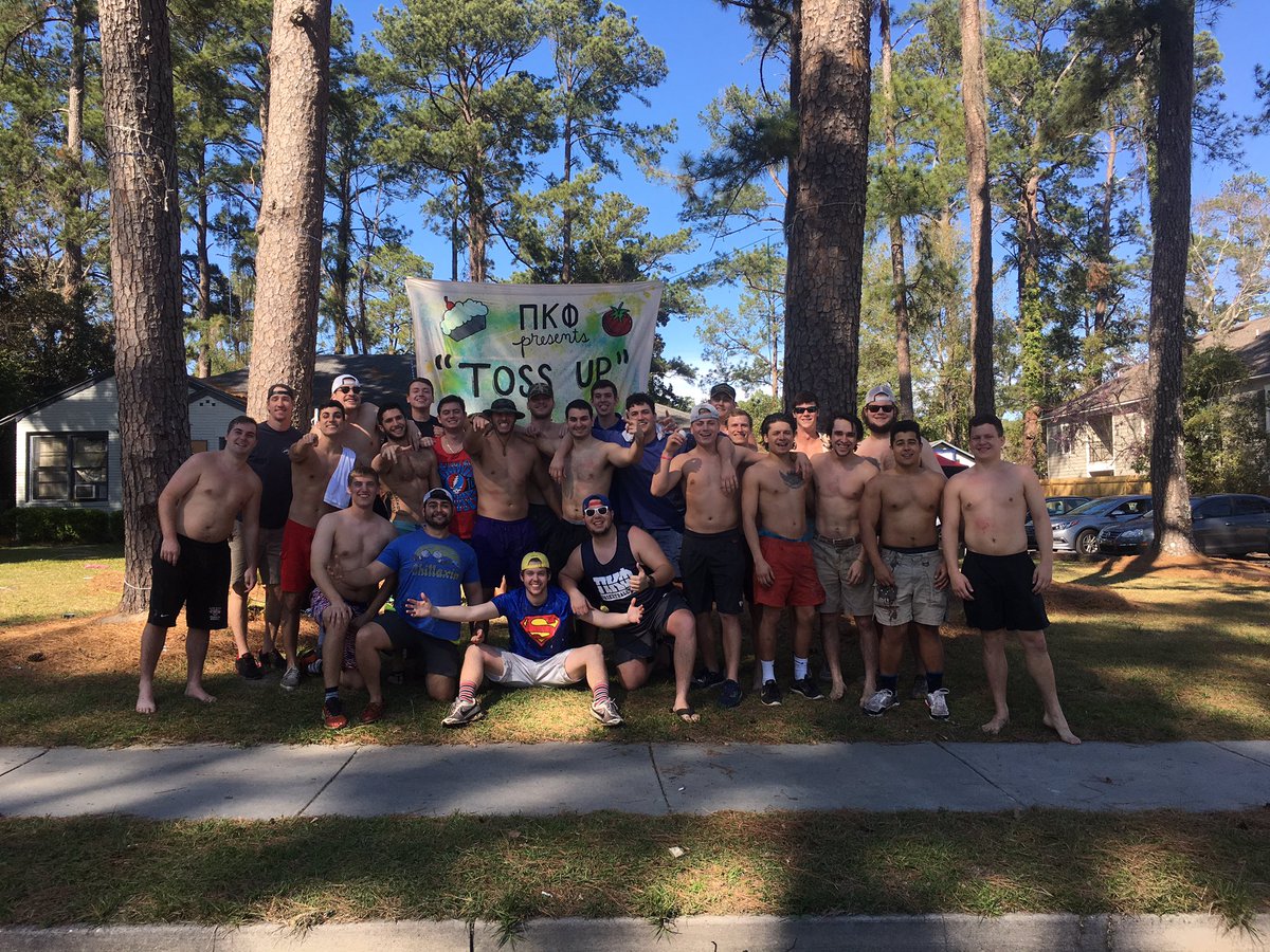 PiKappVSU's tweet photo. Its a great day to be a brother. With the help from everyone &amp; the hard work of every brother we have raised over $2000 for our philanthropy https://t.co/FtbRIz3YC1