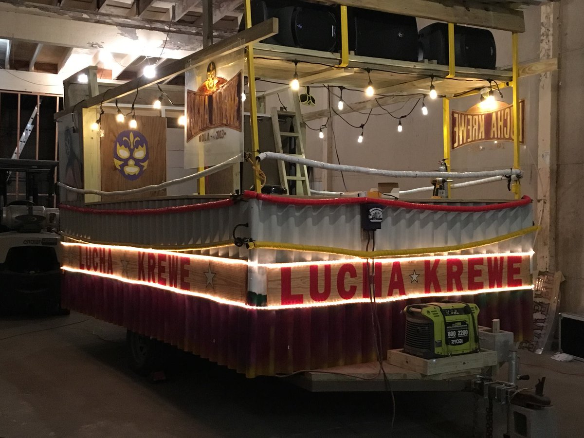 El Lucha Krewe is ready to #bemardigras tomorrow!!! Y tu?! Nos vemos ahi pa'l fantastico <a href="/KreweOfFreret/">KREWE OF FRERET</a>  #freretstreet #nolalife #NOLA