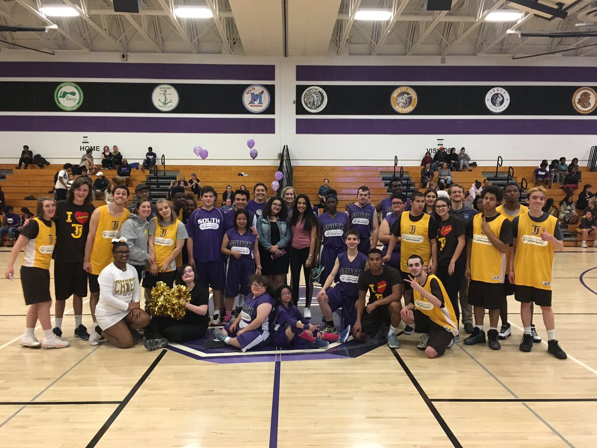DSOUTHAthletics's tweet photo. Great Unified game today with @TJSpartans awesome job by both teams! Rebels in a close one 29-28! @CHSAA @SpecialOlympics #PlayUnified https://t.co/WVhhVVimwm