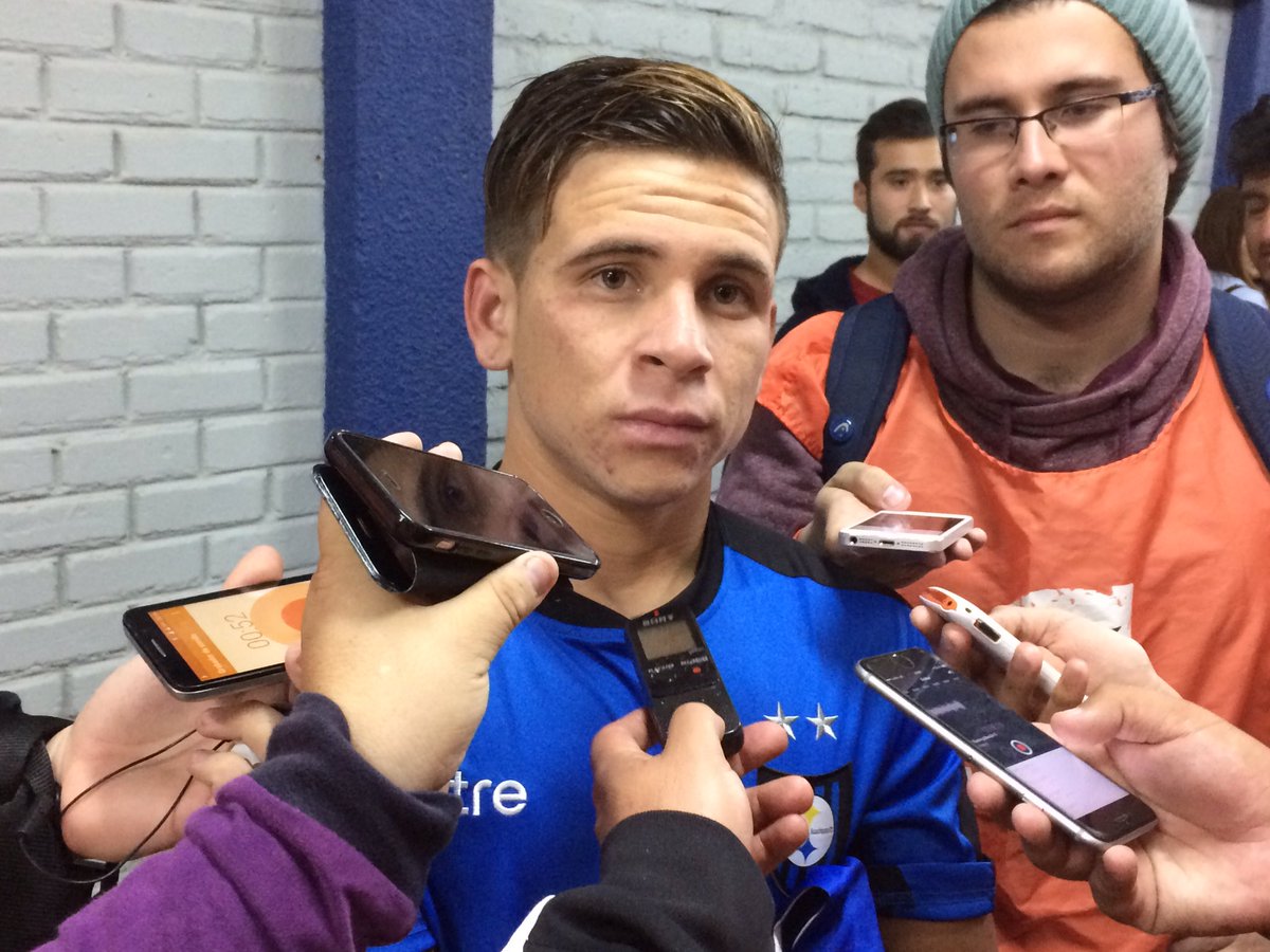 Huachipato's tweet photo. Yeferson Soteldo: "Me voy contento con el debut y con lo que pude aportar al plantel. Con el equipo nos propusimos pelear por el campeonato" https://t.co/l8dPI4TlEs