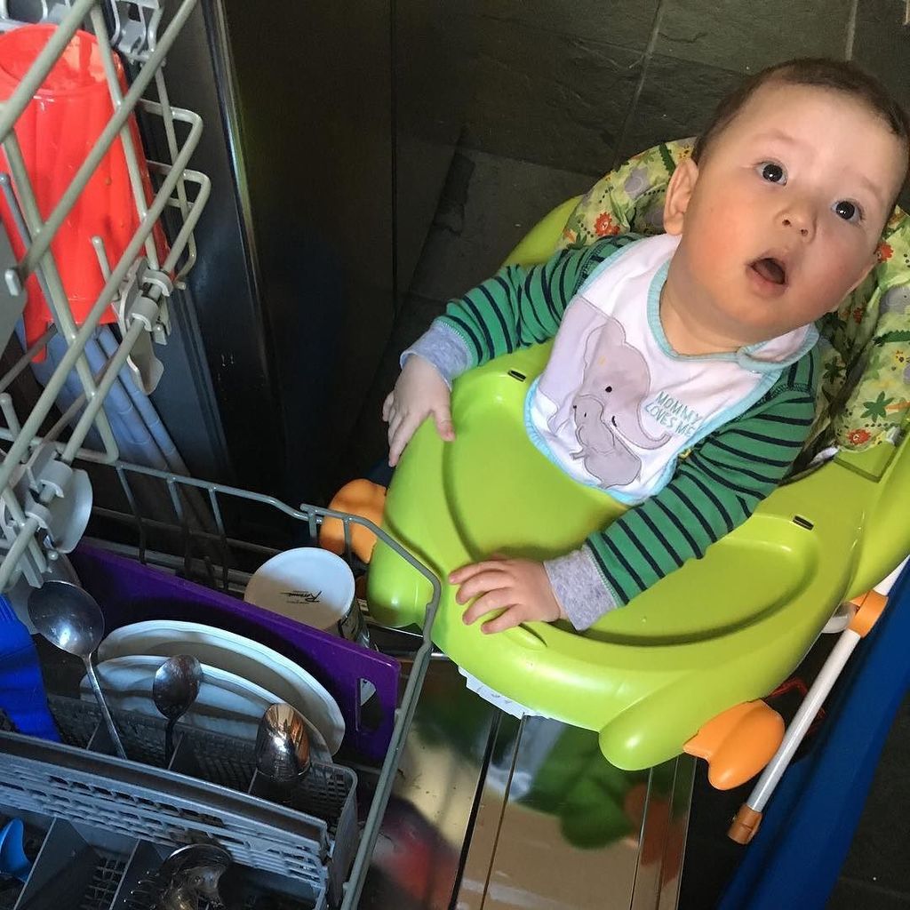 Mary_Nam's tweet photo. These aren't clean?
#babywheels #gogogo #wheresthebabygate https://t.co/OJMgpGbiMA https://t.co/XDS9NTnQWI